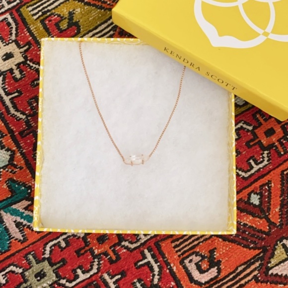 Kendra Scott necklace - Picture 4 of 5